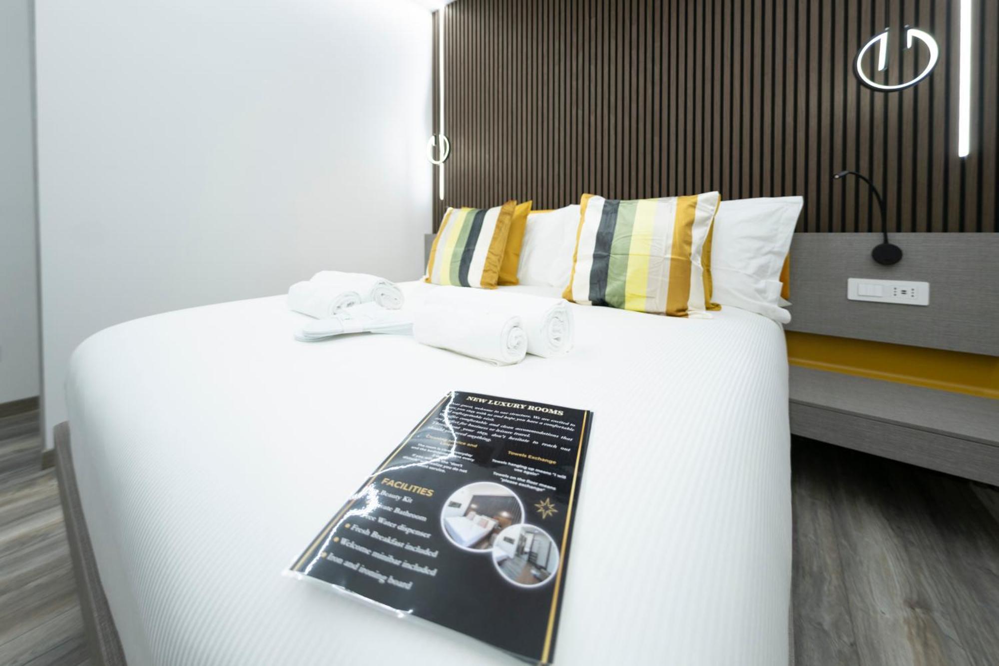 New Luxury Rooms Rome Bagian luar foto